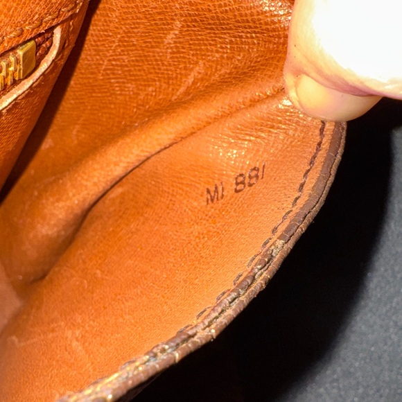 Louis Vuitton Monogram Crossbody with Tan Accents - Picture 10 of 11